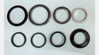 HDS COMPLETE, INTEGRATED, 1-1/8" UPPER, 1.5" LOWER, 45x45 DEG, 45MM ALLOY TOP COVER, W/ SPLIT CROWN RACE & ALLOY SPACERS