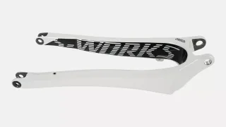 CHS MY15 SW EPIC 29 WC, CARBON CHAINSTAY, 12X142MM - GLOSS/DIRTY WHITE/ROCKET RED/BLACK(NO LONGER PRODUCED)