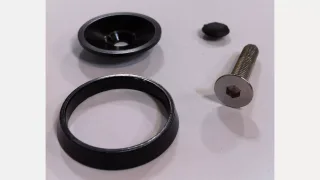 HDS SUB, CONCAVE 1-1/8" TOP CAP W/ STEEL BOLT & ANGLED TOP SPACER