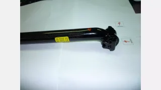 STP MY13 TURBO S CARBON SEATPOST WITH SPECIAL LIGHT CABLE EXIT HOLE SIZE: 30.9 X 400MM WITH 7X9 CLAMPING HARDWARE FOR CARBON RAILS (OC-003-02)